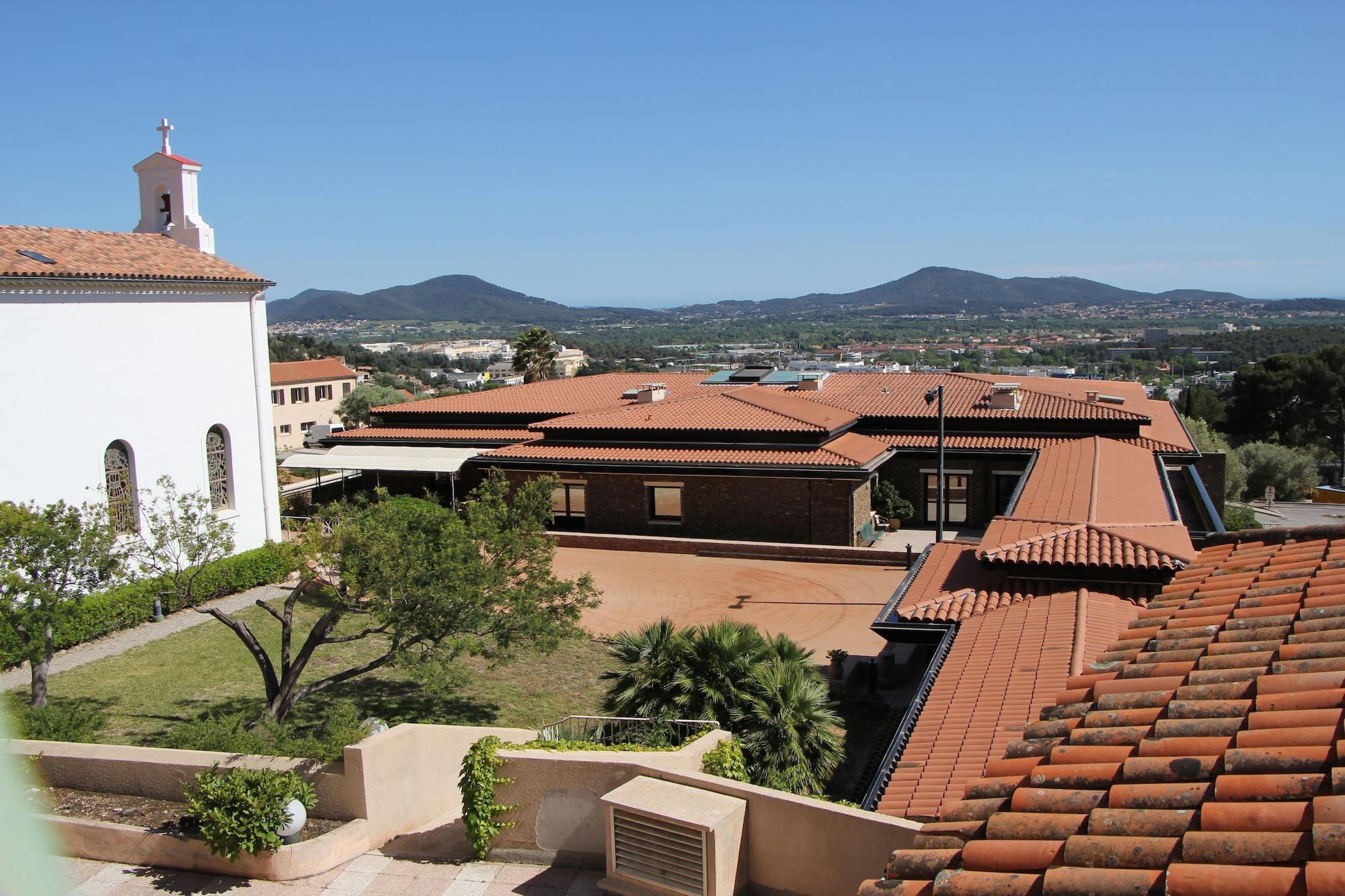 Domaine Des Gueules Cassees Hotel La Valette-du-Var Buitenkant foto